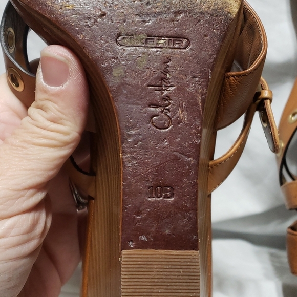Cole haan wedge sandals tan eyelet adjustable 🔥 - Picture 7 of 9